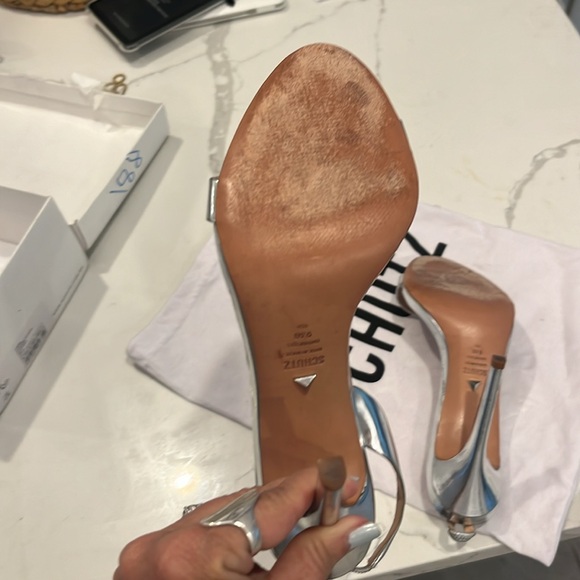 Schutz silver heels - Picture 7 of 10